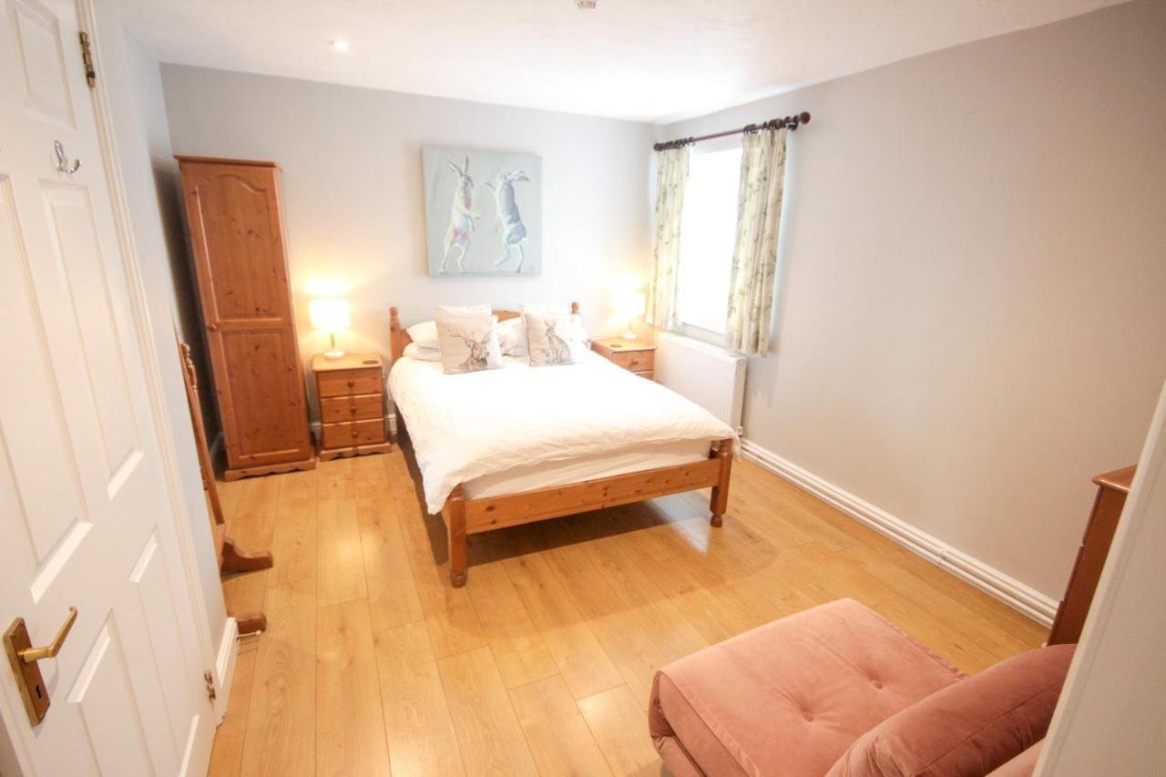 The Five Dials Inn 일민스터 외부 사진