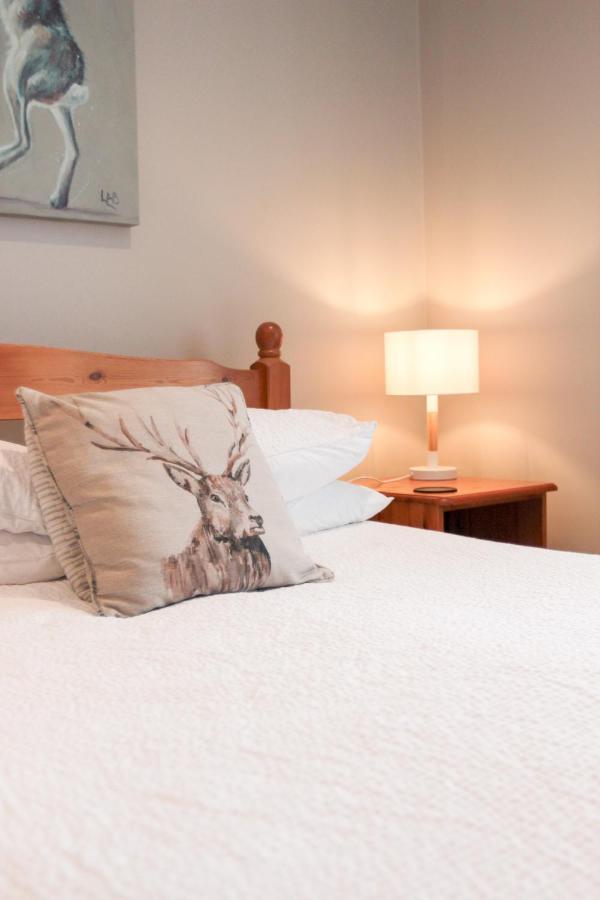 The Five Dials Inn 일민스터 외부 사진