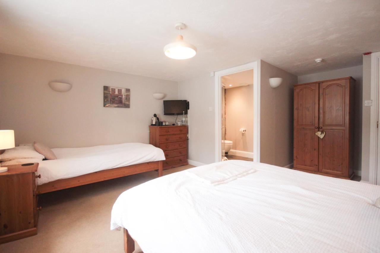 The Five Dials Inn 일민스터 외부 사진